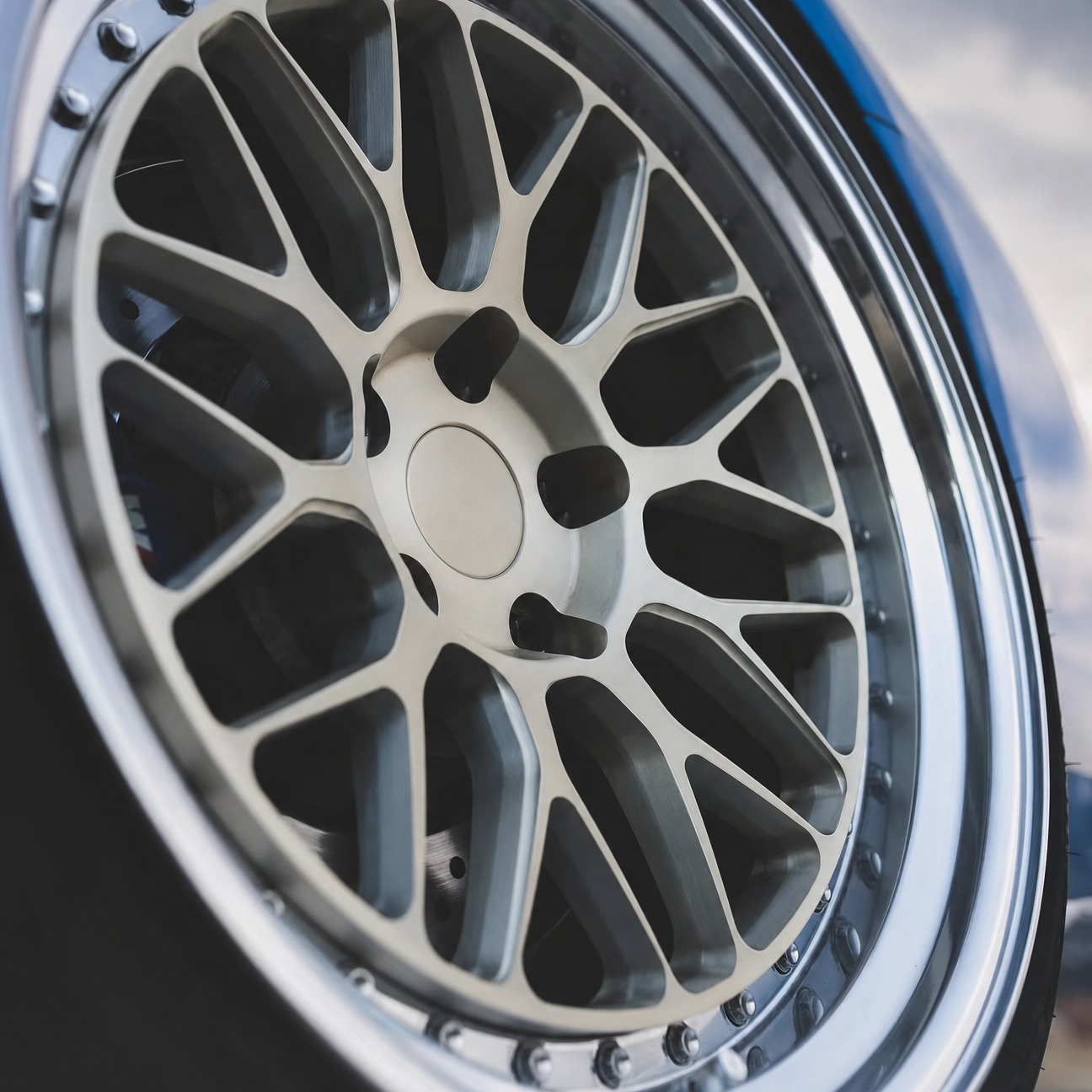 Custom Forged Rims 2-Piece 24 Inch 5x114.3 Brushed Silver Passenger Car Wheels & Tires for Tesla Model 3 Model Y