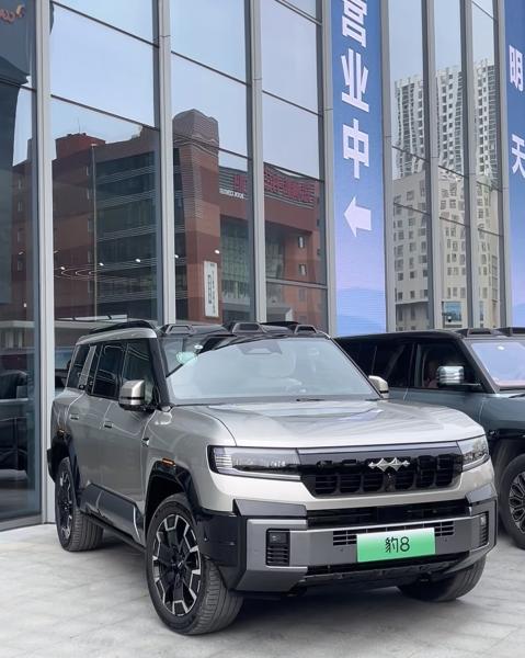 Formula Leopard 8 Plug-in Hybrid SUV BYD Off-road