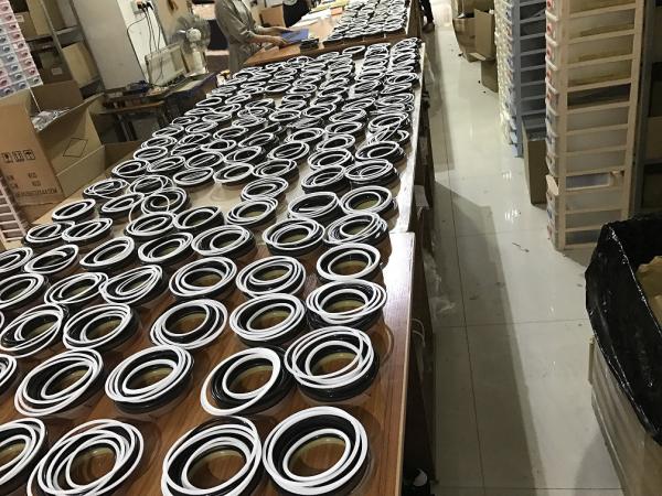 KOMATSU/HITACHI / CATERPILLER/ KOBELCO/VOVOL MODELS EXCAVATOR SEAL KIT