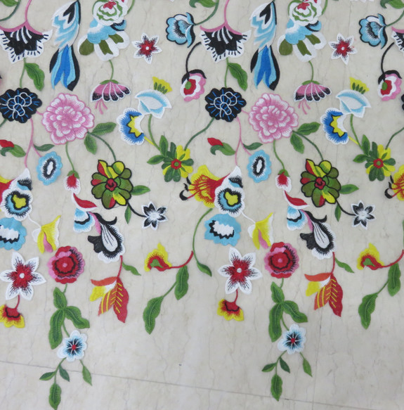 Multi - Color Floral Embroidered Lace Fabric , Crochet Fashion Textiles