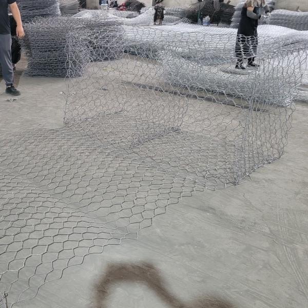 Maillage en fil de gabion revêtu de PVC