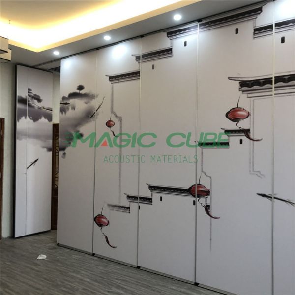 Sound Insulation Movable Partition Wall with Adjustable Speed and High Flexibility for Commercial Interiors