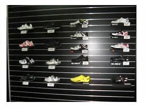 Black waterproof Garage Wall Panels / Durable PVC Glack Slat Board