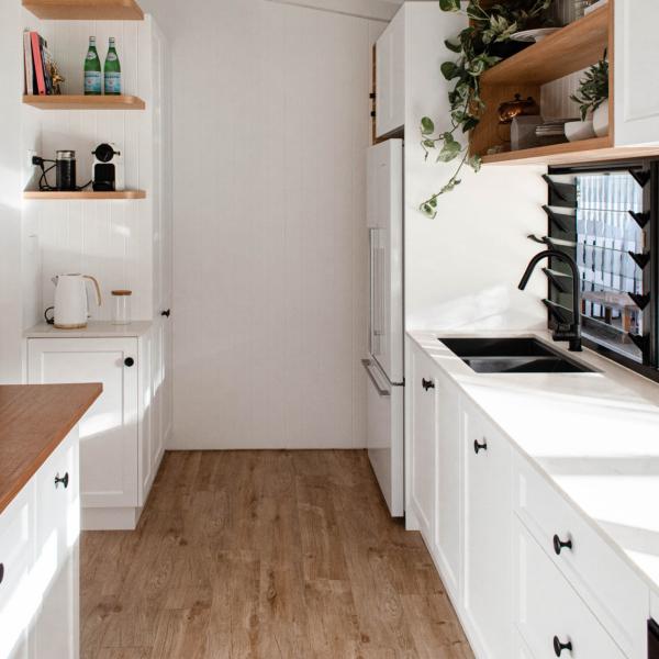 High Gloss White Shaker Modular Home Kitchen Cabinets Lacquer Kitchen Island Furniture