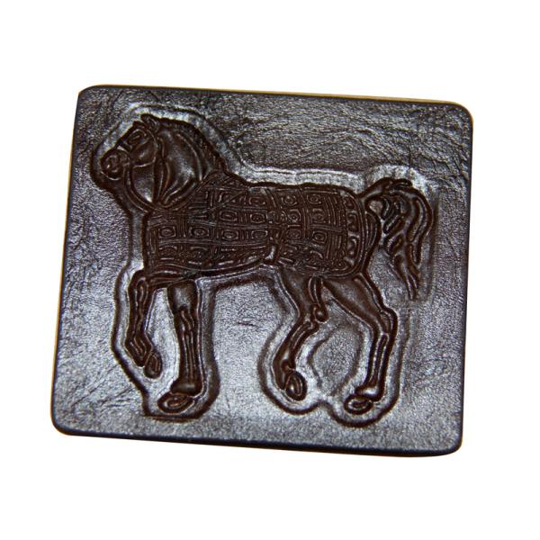 Embossed Jeans Leather Patches , Personalized Clothing Labels