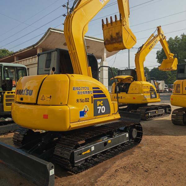 Used Crawler Excavator construction  excavator /used KomatsuPC70-8 pc50 pc55 with cheap price /used excavators japan