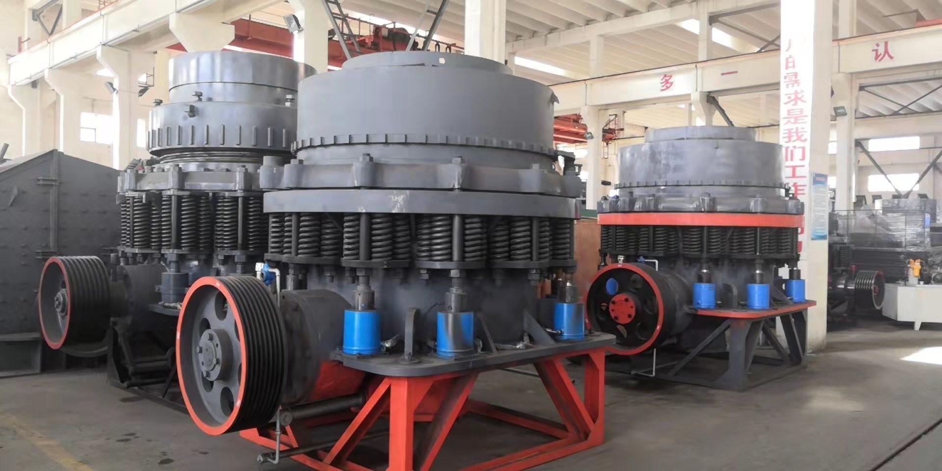 Installation Under Technical Guidance Spring Cone Crusher for High Productivity