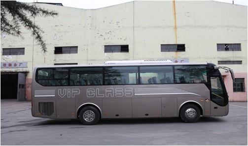 EQ6106LHT Travel Coach Bus 10490x2500x3550mm Overall Size with 45 Seats