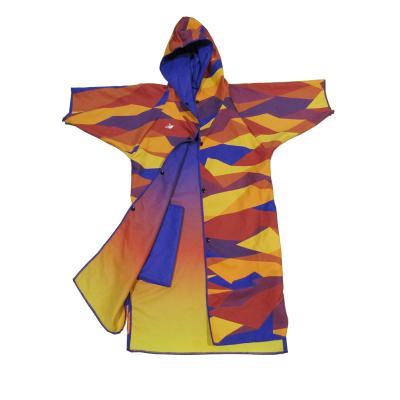 Toalha de poncho de microfibra versátil para adultos para atividades ao ar livre