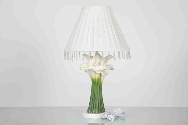Country Cabins Classic Home Table Lamps With Hanging Crystal Flower Shape