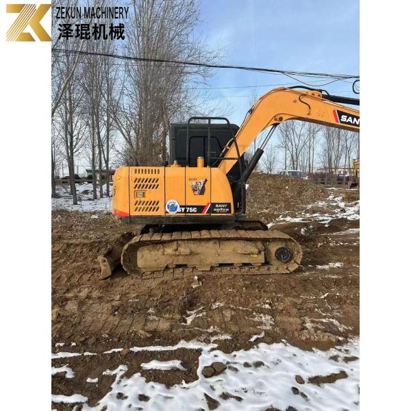 7.5ton SANY 75C Excavator Usado com outro cilindro hidráulico e em 2015