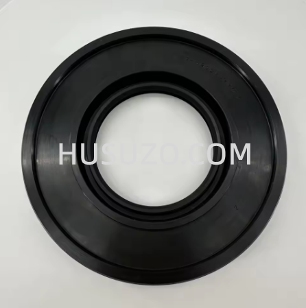 Isuzu Truck Oil Seal 9-09924-470-0 High-Quality Spare Part for Commercial Vehicle Maintenance & Repair