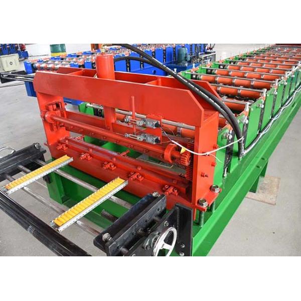 Rollo del tejado de la hoja de metal que prensa que forma la máquina, tejado del metal que hace la anchura 840m m de la máquina