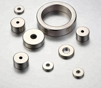 Custom NdFeB Ring Magnet N35-N52 , Small Ring Magnets Easy To Machine