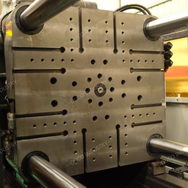 550T Efficient Injection Molding Machine To Produce Flower Pots