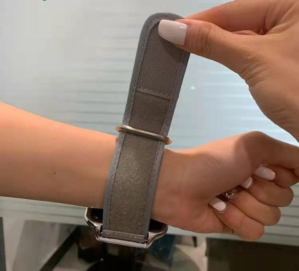 Healthcare Medical Laser Treatment Instrument Multipoint Irradiation Laser Therapy Watch