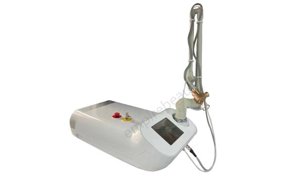 CO2 Fractional Laser Skin Resurfacing Acne Scars Removal female intimate areal Tightening Laser Beauty Machine For Clinic