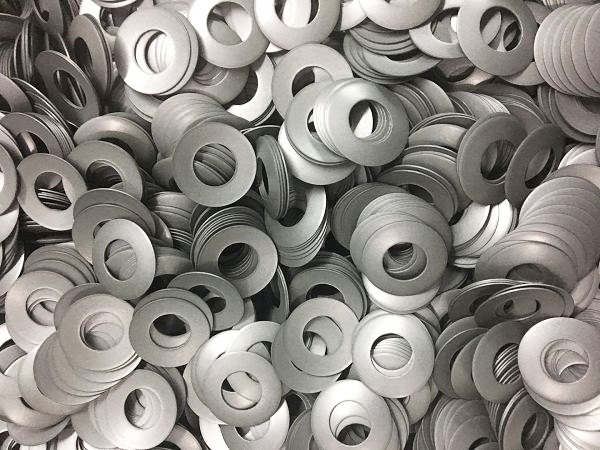 Заполнители положительной величины PTFE сопротивляются высокотемпературному кольцу Gaslet PTFE для соединяя поршеня удара