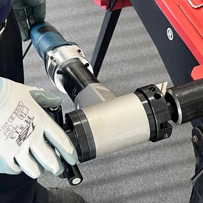 Máquina biseladora neumática de tuberías de alta precisión 220-240V para tuberías de pequeño diámetro