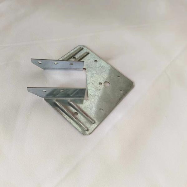 Clips d'ouragan en acier galvanisé polyvalent pour une durabilité accrue