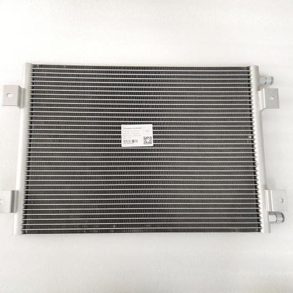 Assy 11EM-90050 11LM-90200 11Q6-90071 de condensateur de climatisation pour Hyundai R800LC-7A R370LC-7 R360LC-7