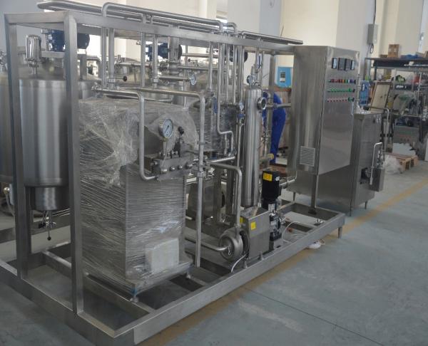 380V/440V Tensão 380V/440V 200L/H Linea de processamento de sorvete de taça/cone com 35KW de potência