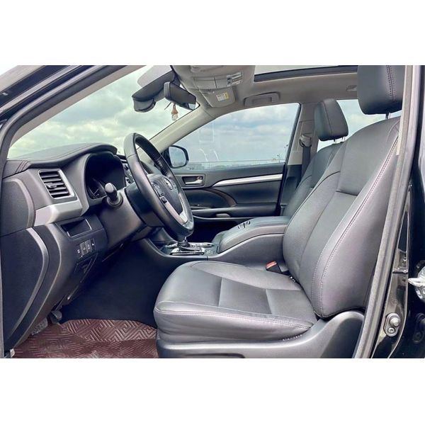 PBD Auto Toyotas Highlander High Quality Second-Hand 4WD SUV Luxury 2.0L Leather 5-Seats Large Space Cheap Auto Vehicle AWD Left