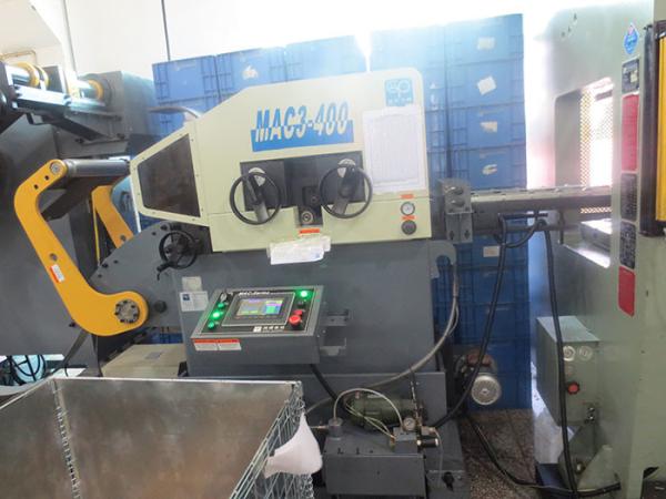Manipulator Decoiler Straightener Feeder Heavy Material Frame Non Metallic Material Processing