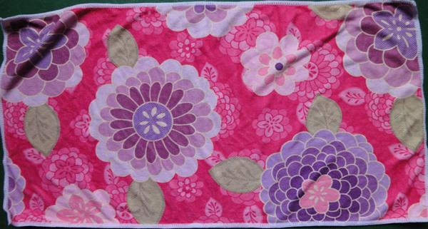 Weft knitted flower printed 30*60 microfiber cleaning cloth , microfiber home usaging towel