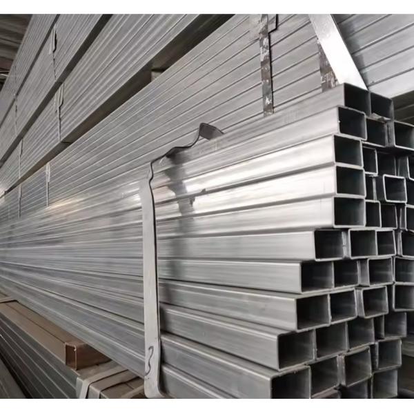 A53 St37 Станцированная стальная перфорированная квадратная труба с требуемой длиной