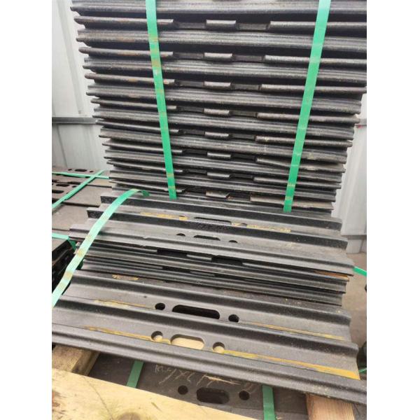 Heat Resistant Track Pad Excavator Undercarriage Parts R210 7 Track Shoe