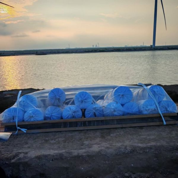 Three Dimensional Cement Blanket High Strength 51MPa Insulated Tarps For Concrete