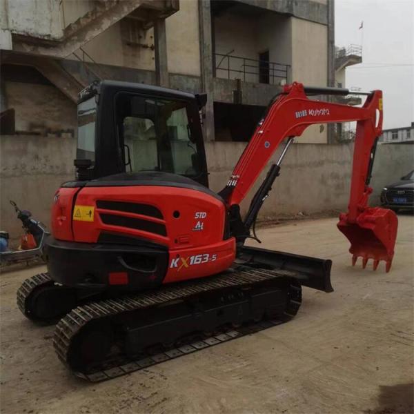 Kubota 163 6 Ton Mini Digger Excavator 2161 Working Hours and Operating Weight 5520KG