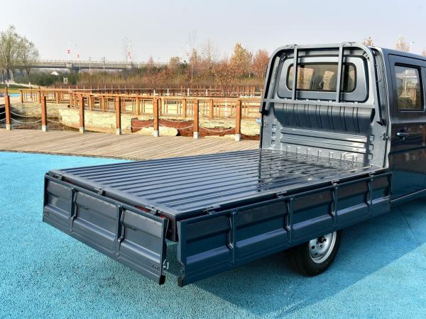 Changan Mini Véhicule Utilitaire avec Cabine Double Rangée Bon Prix à Vendre