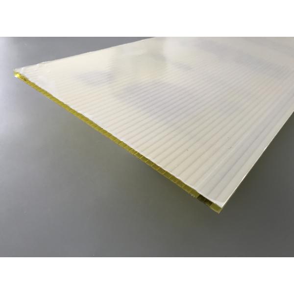 La techumbre amarilla de la pared del gemelo del policarbonato del color cubre el grueso de 4m m - de 10m m