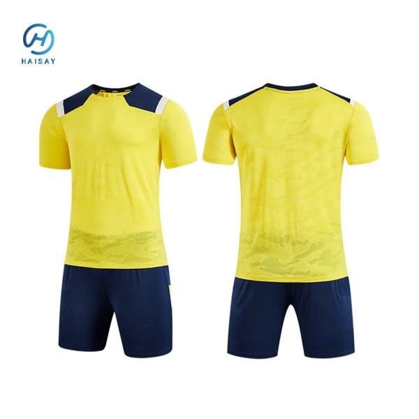 Camisa de Futebol para Adultos - Rede de Poliéster Leve, Vermelho Vibrante, Pronta para Combate, Resistente à Umidade