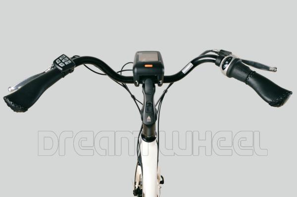White 36V 250W Electric Urban Bike , 700C Electric Town Bikes Middle Motor