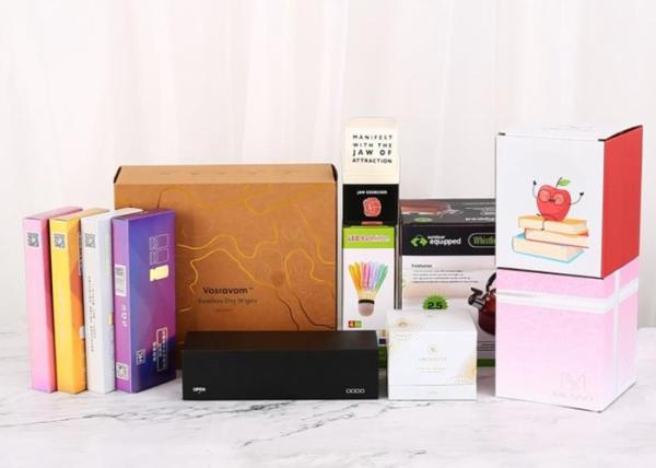Custom Printed 375gsm Skincare Paper Box Holographic Cosmetic Packaging Paper Box