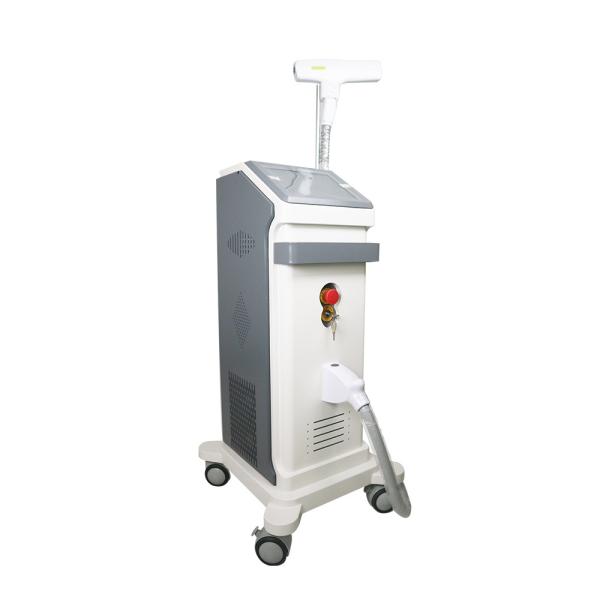 laser do interruptor de 1000W 1064nm Q para o laser de mitigação do Nd Yag da remoção da tatuagem da pele portátil