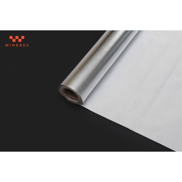 Tissu de fibre de verre stratifié argenté, tissu de fibre de verre enduit de feuille d'aluminium