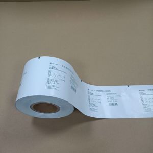 Film de papier revêtu haute performance imperméable à l'huile et résistant à la chaleur pour les emballages alimentaires Étiquettes et produits pharmaceutiques 30-1000m rouleaux