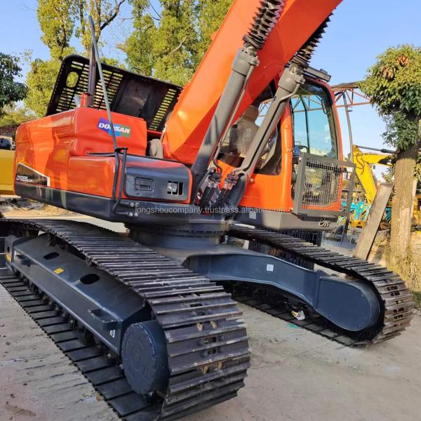 DOOSAN DX225LC DX225 225 LCA Excavator in Shanghai Original Used Made in Korea Original