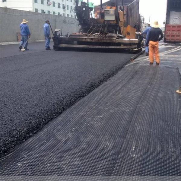 растяжимое Geogrid битума earthlock 25-200kN двухосное объединенное высокое
