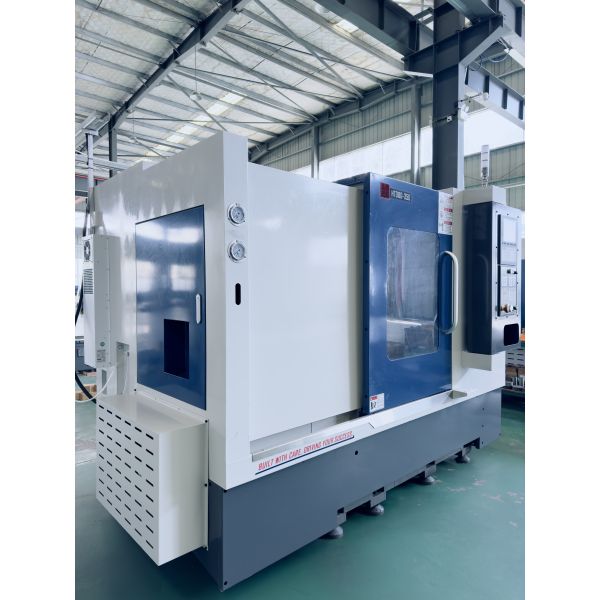 5.5KW 7.5KW Spindle Motor Power CNC Turning Center 50-3000r/Min Lathe Machine