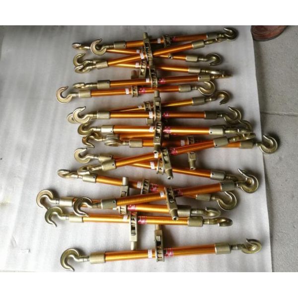 2-Ton Heavy-Duty Wire Rope Tensioner with Dual Hook Design and Adjustable Turnbuckle for Cable Tightening
