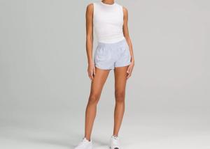 Ride des shorts courants des femmes de tergal anti avec des poches