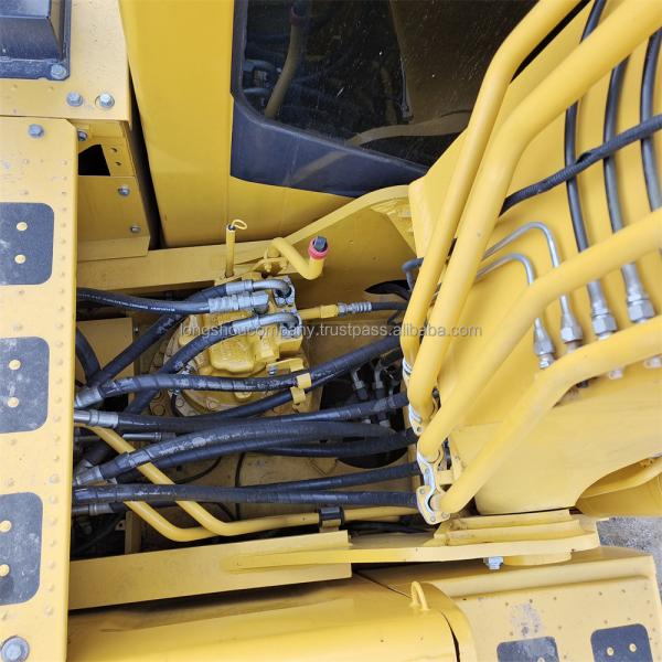 Japan Used Excavator PC240LC Second Hand Komatsu PC240LC-8 Crawler Excavator 2023 Model