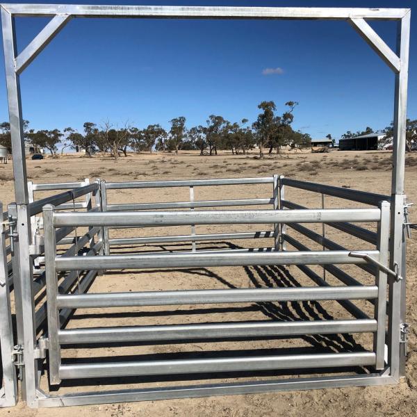 Height 1m Ranch Sheep Panel Fence For Farm Using And Sheep Raising