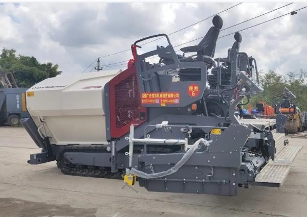 Crawler DYNAPAC F1800C Used Asphalt Paving Equipment with 50kw Power Engine