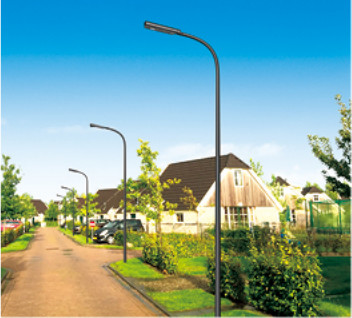 Réverbère mené solaire intégré 150w Ip67 2110-5600lm de lumière solaire de ligth solaire de rue d'usine de porcelaine